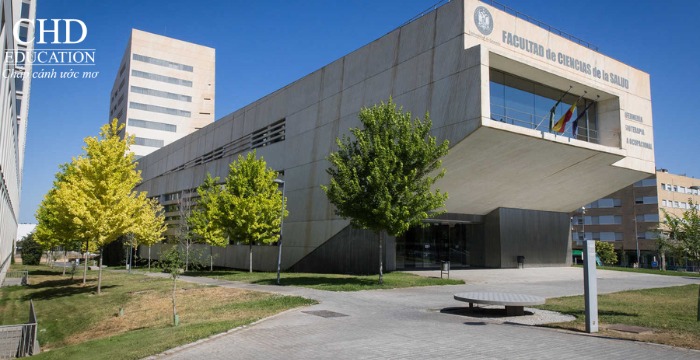 học ngành An ninh mạng tại Đại học Grananda