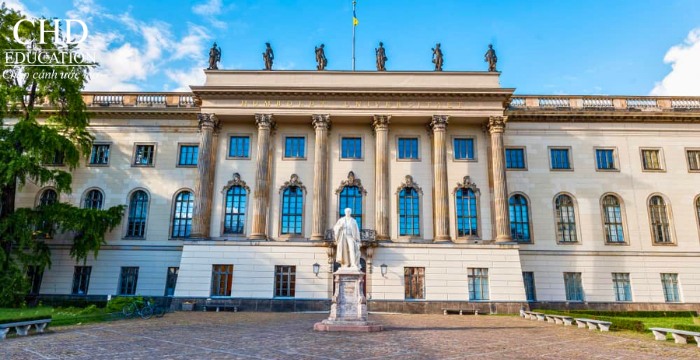 trường đại học tư thục ở Đức