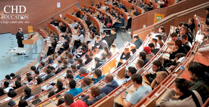dự bị đức tại Studienkolleg Kassel