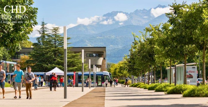 học kỹ thuật tại Grenoble INP