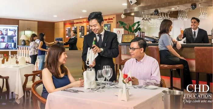 các khóa học tại học viện MDIS Singapore