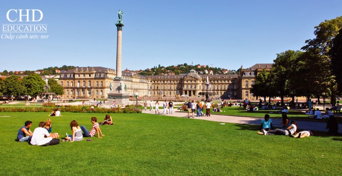 Đại học Stuttgart Đức