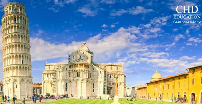 Đại học Pisa Ý
