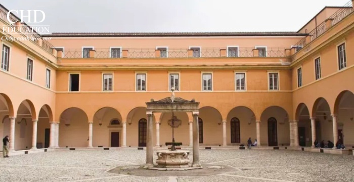 Đại học Sapienza Rome Ý