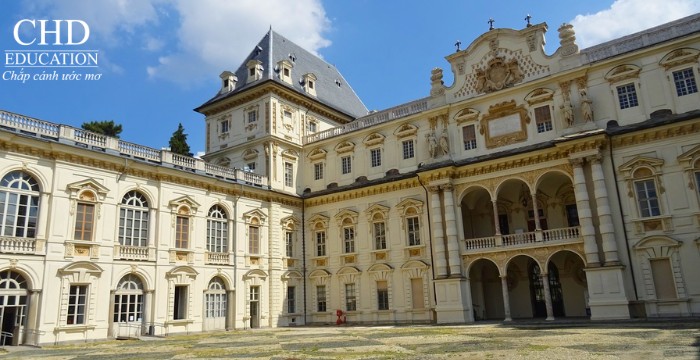 Đại học Turin Ý