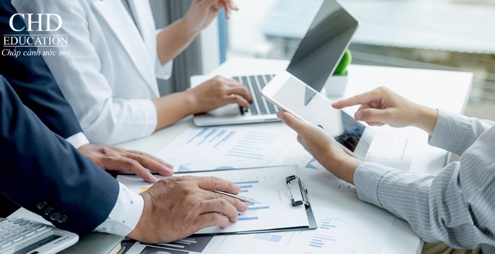 học ngành tài chính tại tây ban nha