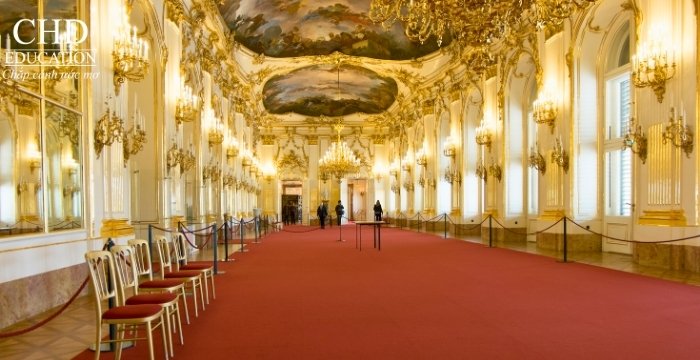 Cung điện Hoàng gia Schonbrunn