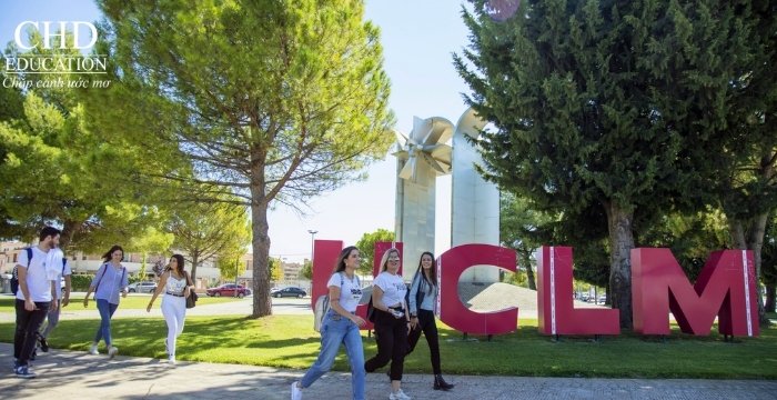 Đại học Castilla-La Mancha