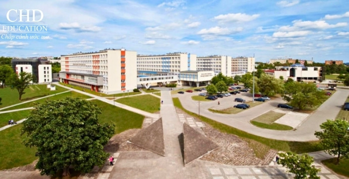  Đại học Công nghệ Kielce Ba Lan