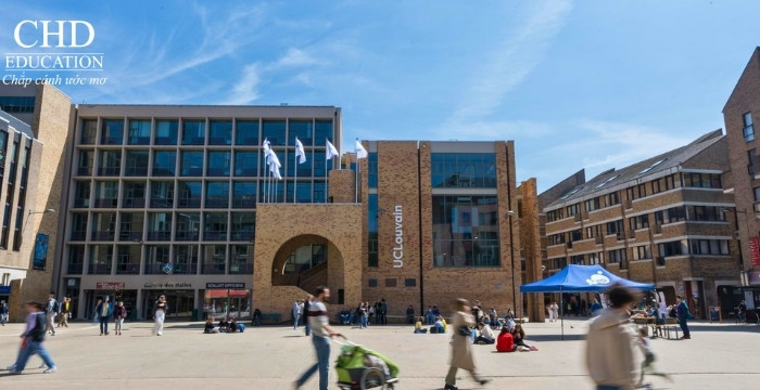 Đại học UCLouvain 