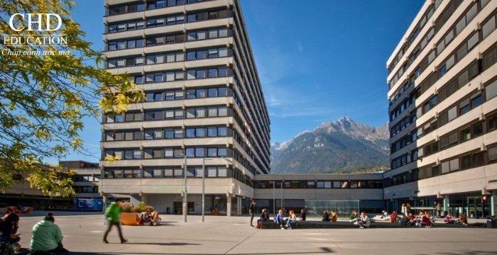 Đại học Innsbruck